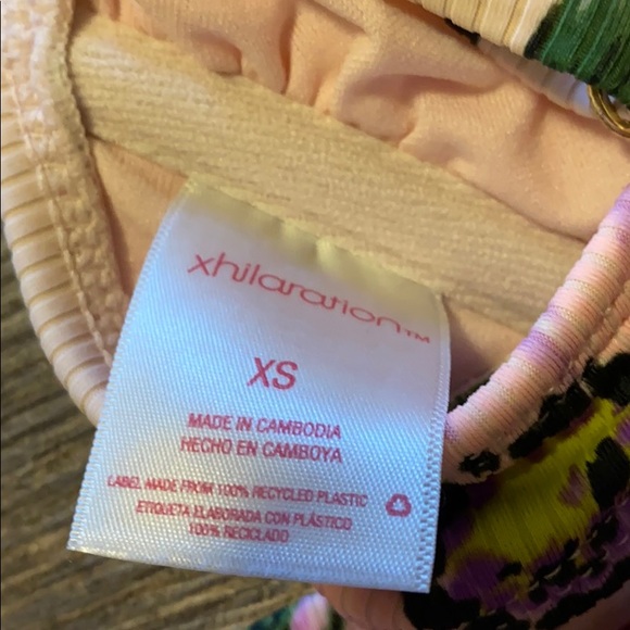 💖Xhilaration Swimsuit 💖 - Picture 3 of 4